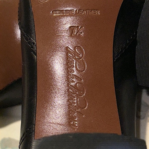 Brooks Brothers Black Leather Kiltie Bloch Heel Pumps 7.5 EUC - Picture 13 of 16